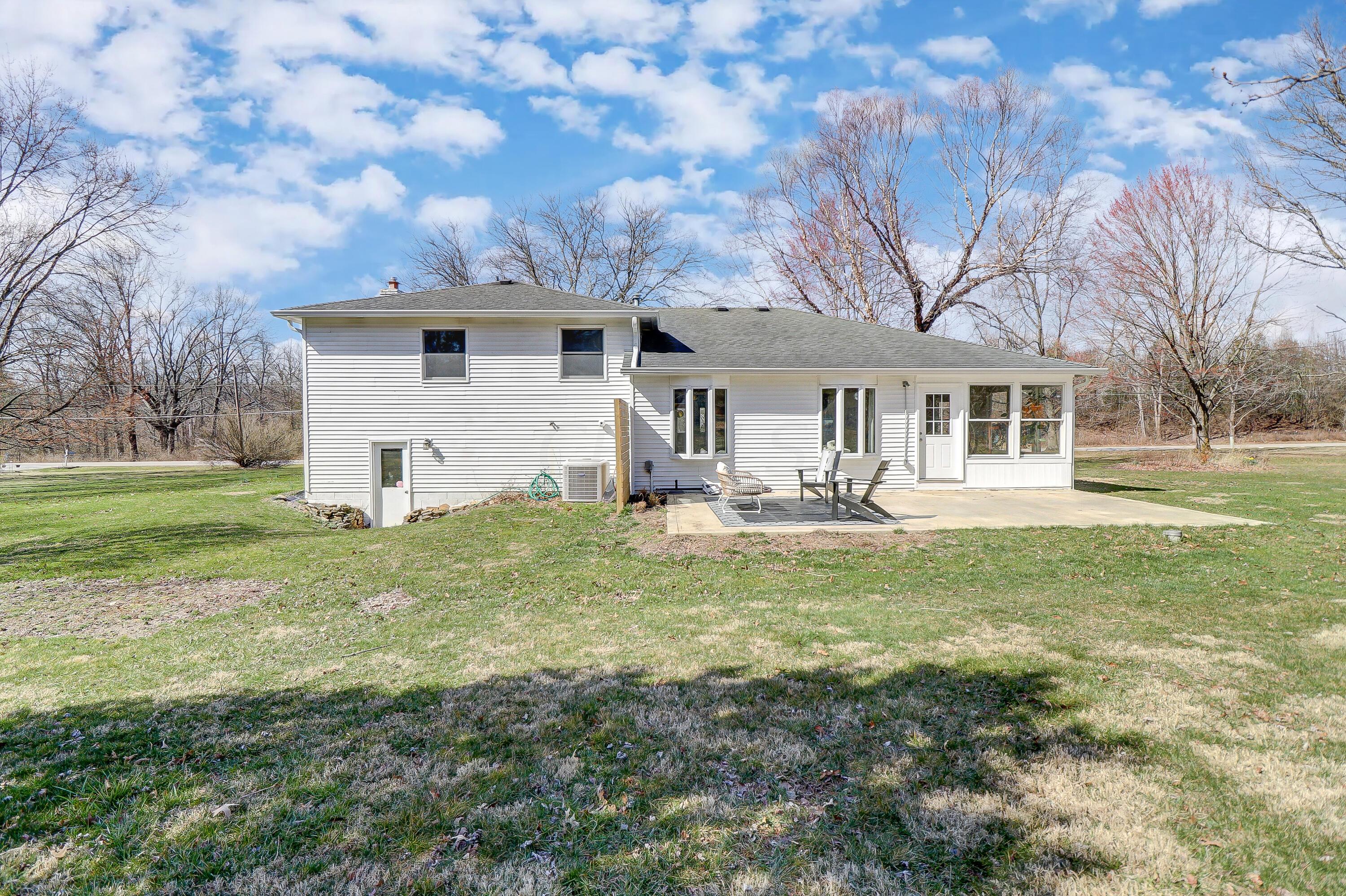 7220 Cubbage Road Westerville, OH 43081 - Photo 45 of 51 046