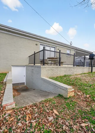 $499,900 | 226 Roosevelt Road, McMinnville, TN 37110