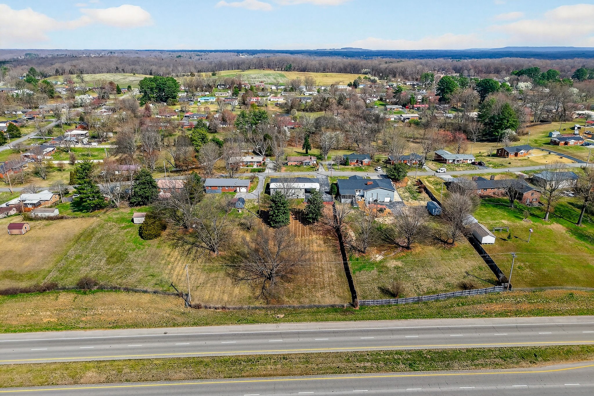 226 Roosevelt Road McMinnville, TN 37110 - Photo 17 of 58