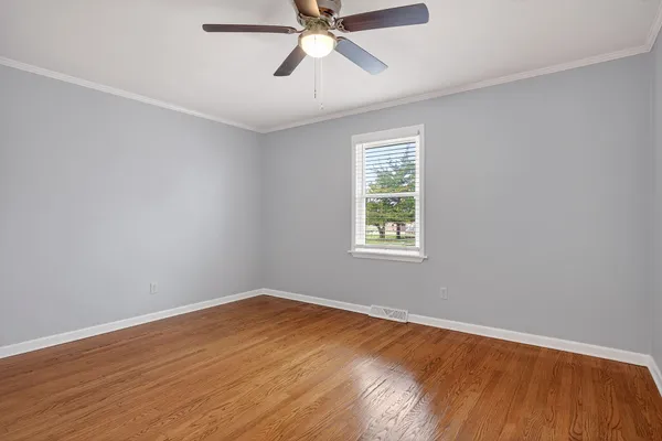 $499,900 | 226 Roosevelt Road, McMinnville, TN 37110