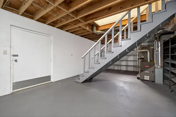 $499,900 | 226 Roosevelt Road, McMinnville, TN 37110