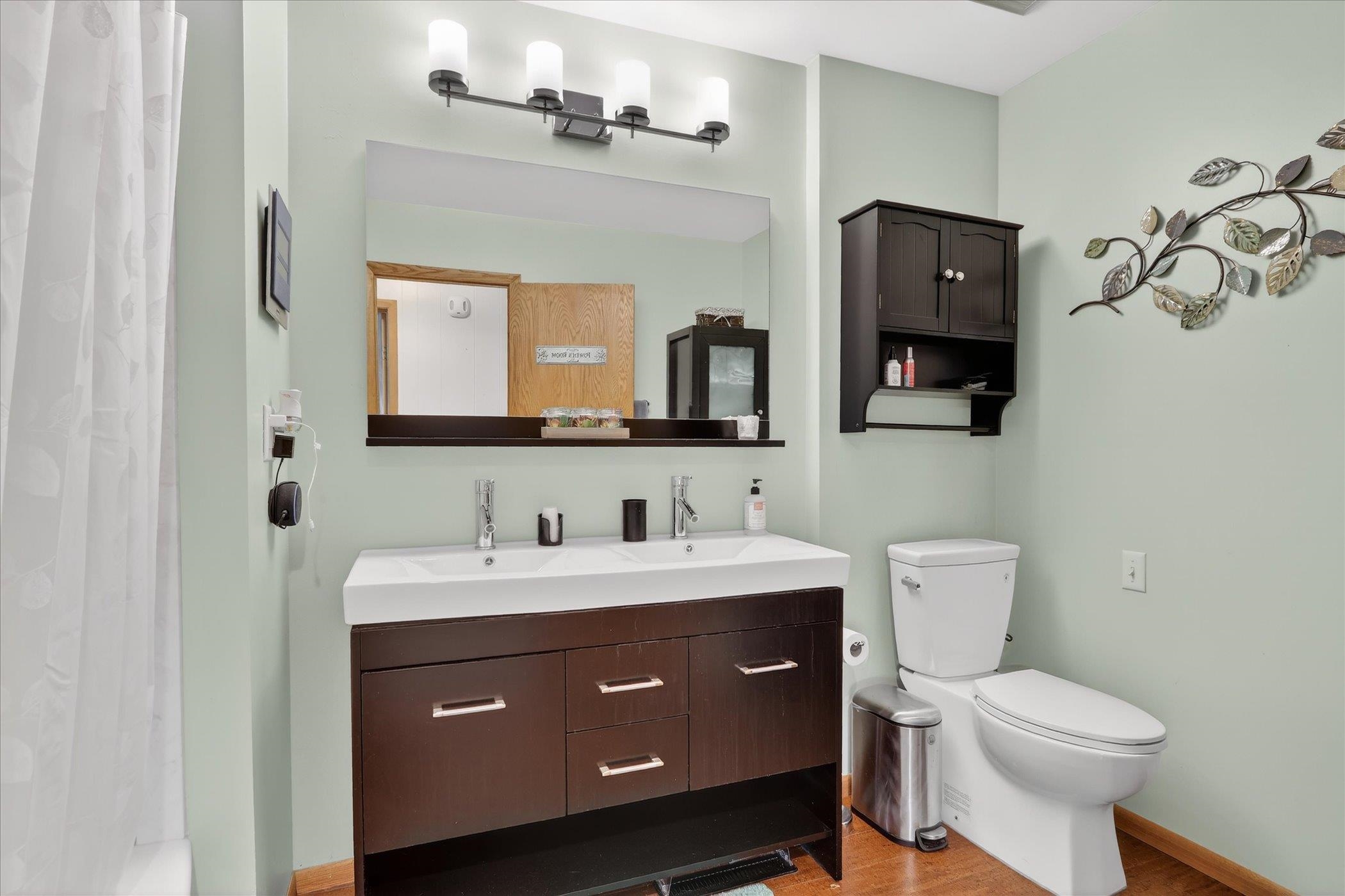 701 North Hill Road Beloit, WI 53511 - Photo 18 of 64