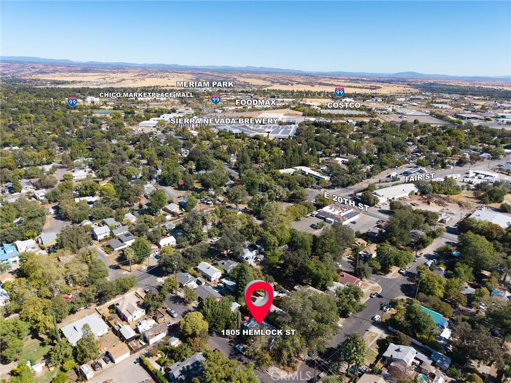 1805 Hemlock Street Chico, CA 95928 - Photo 9 of 61 an aerial view of multiple house