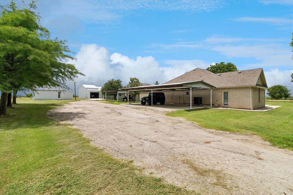 3007 McReynolds Road Sanger, TX 76266 - Photo 2 of 39