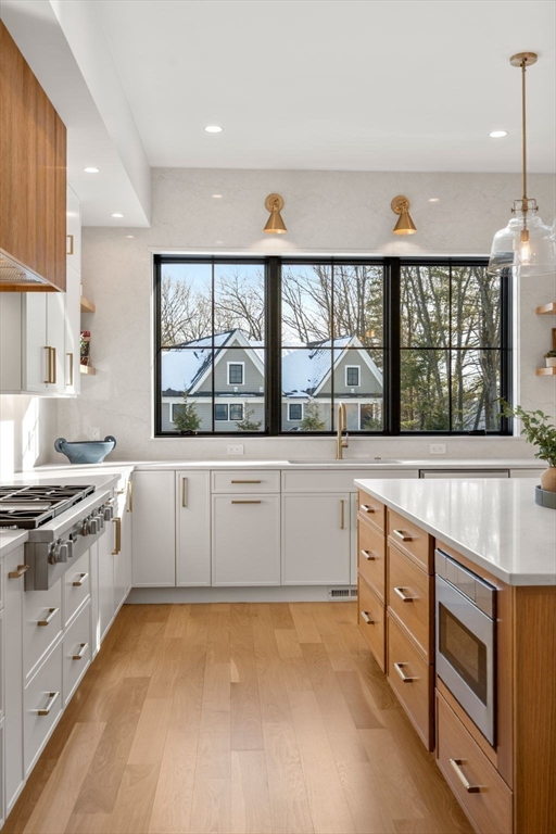 190 Brookline Street Needham, MA 02492 - Photo 14 of 35