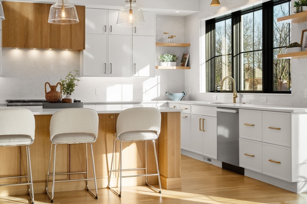 190 Brookline Street Needham, MA 02492 - Photo 16 of 35