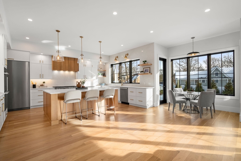 190 Brookline Street Needham, MA 02492 - Photo 7 of 35