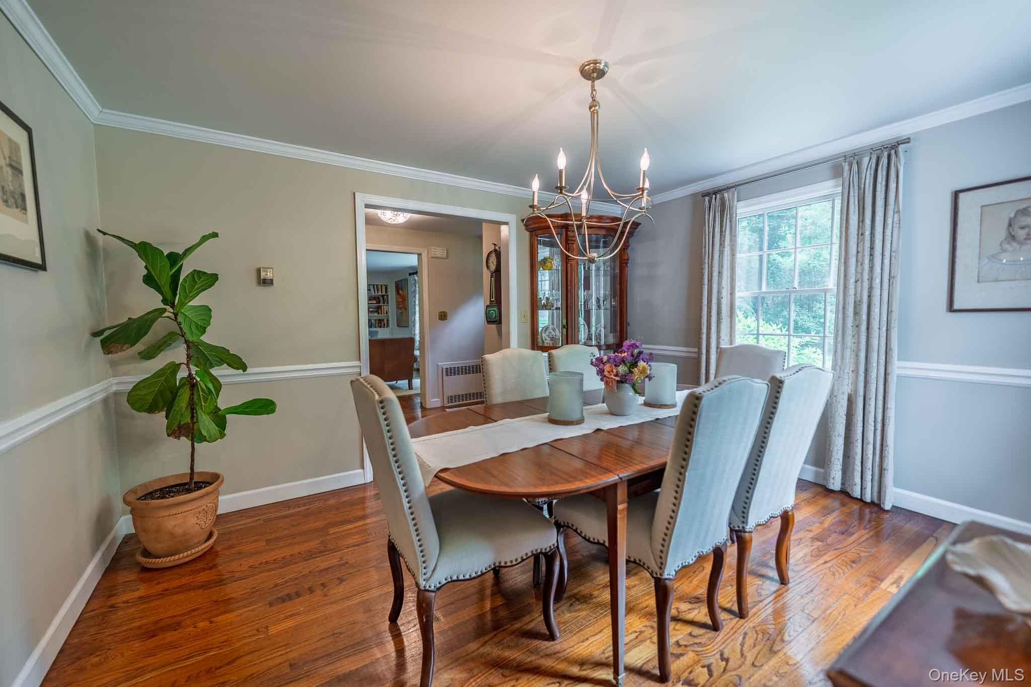 169 Turkey Lane Cold Spring Harbor, NY 11724 - Photo 10 of 32