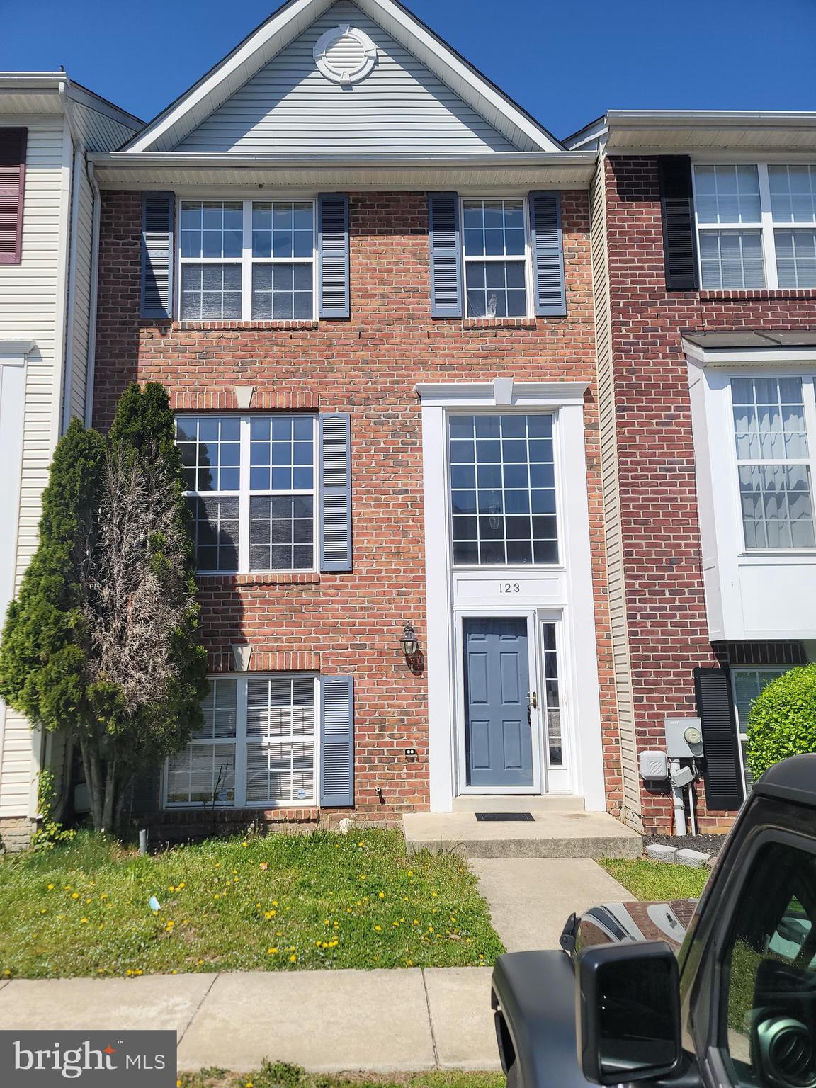 123 Fieldstone Court Frederick, MD 21702 - Photo 2 of 28 Front