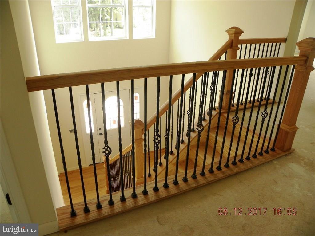 144 Seaspray Road Manahawkin, NJ 08050 - Photo 14 of 31