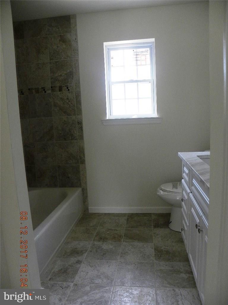144 Seaspray Road Manahawkin, NJ 08050 - Photo 15 of 31