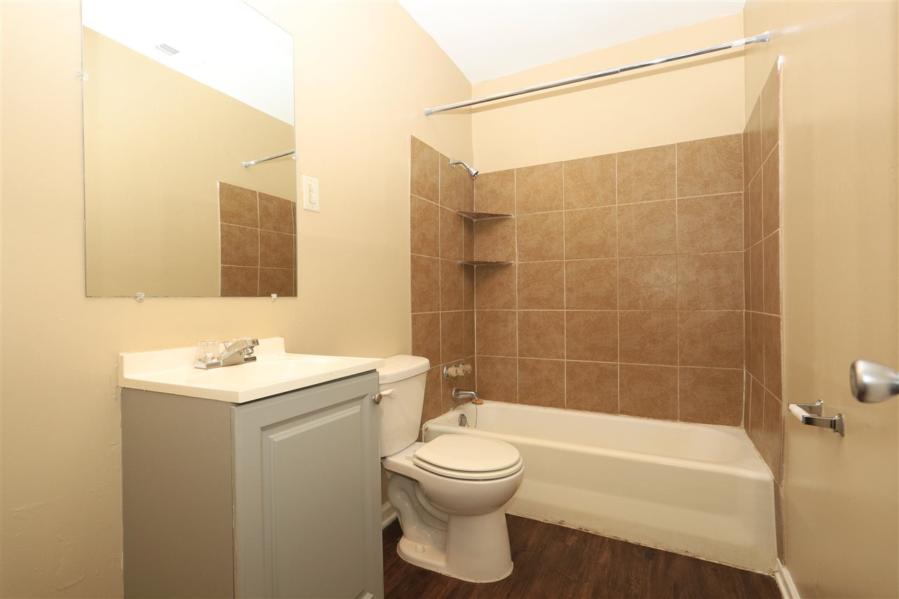 3301 Rochester Road Memphis, TN 38109 - Photo 7 of 9