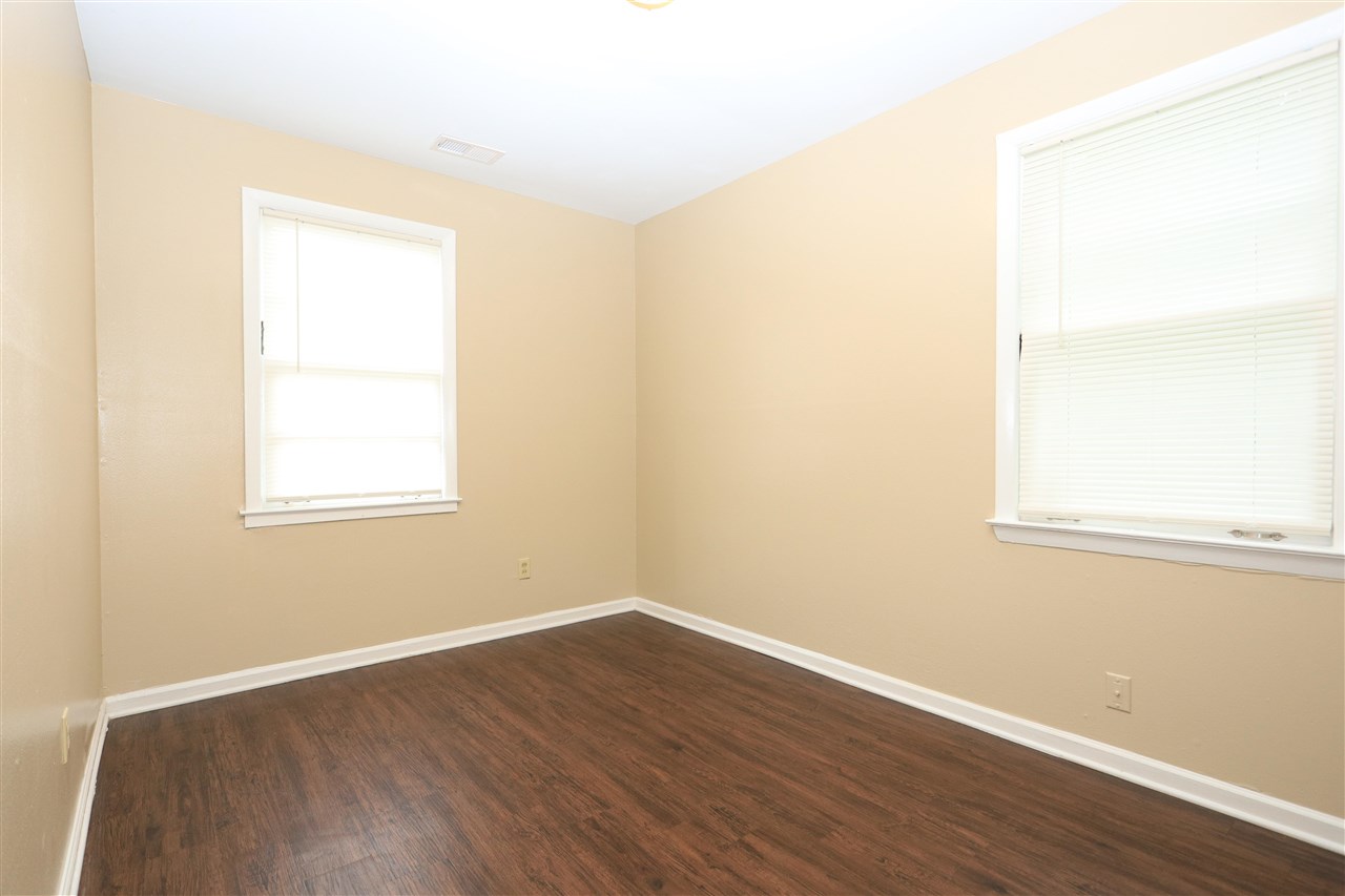 3301 Rochester Road Memphis, TN 38109 - Photo 8 of 9