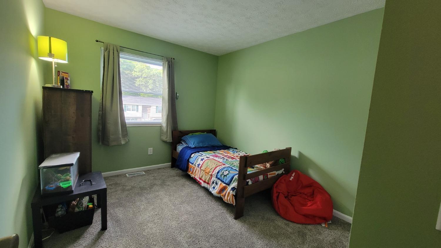 4838 Stoneybrook Road Cincinnati, OH 45244 - Photo 17 of 21 Gallery Image 17
