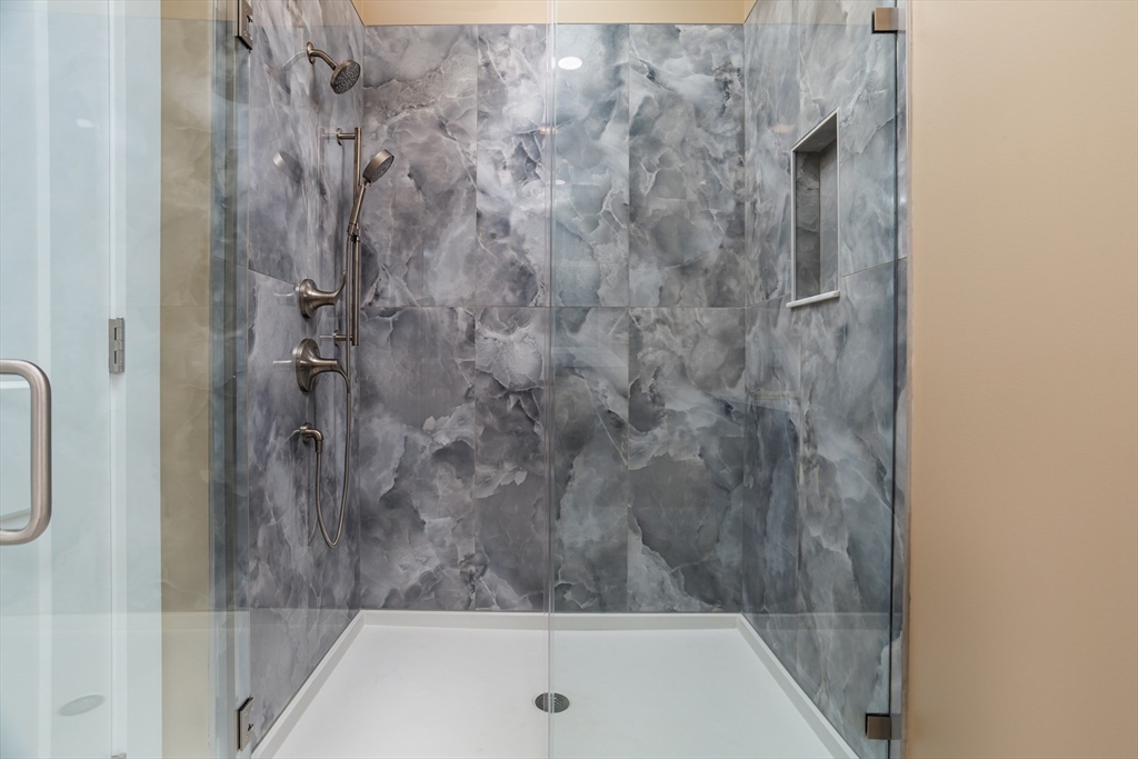 2 Elm Street Westminster, MA 01473 - Photo 22 of 42