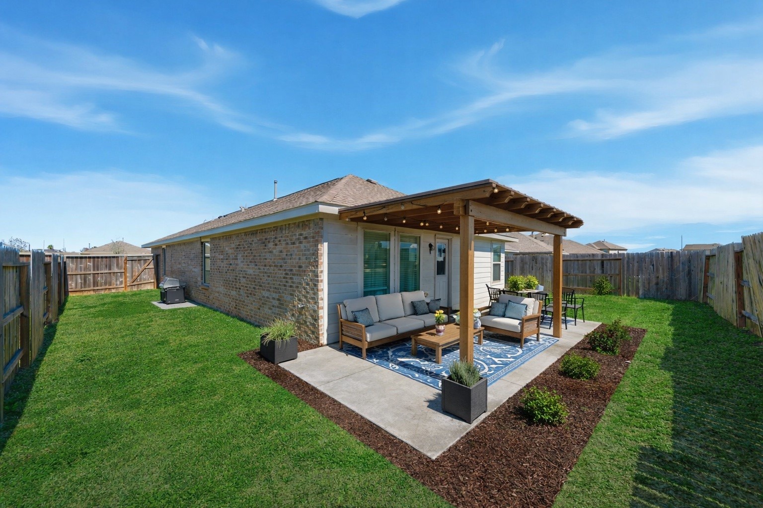 14502 Woodcott Warren Way Rosharon, TX 77583 - Photo 30 of 37 Endless backyard potential! Photos have been virtually staged.