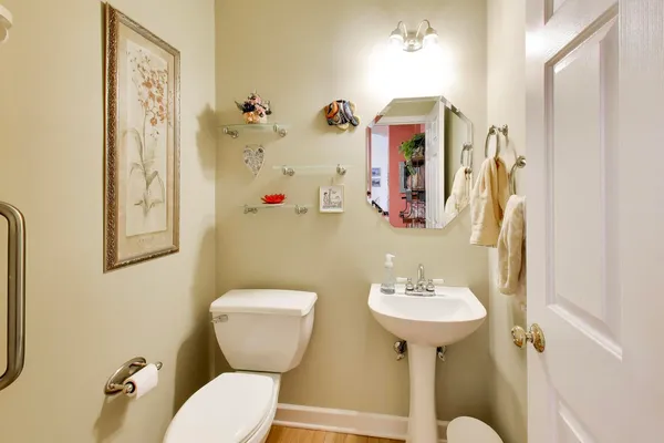 $539,900 | 5660 Trinity Court, Gurnee, IL 60031