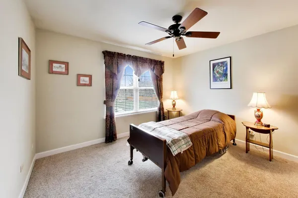 $539,900 | 5660 Trinity Court, Gurnee, IL 60031