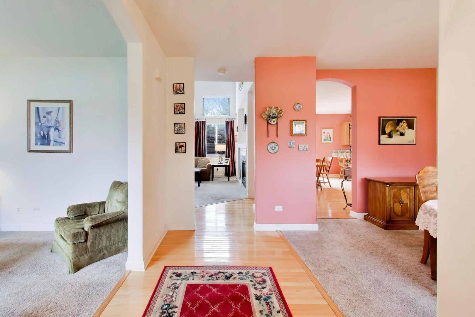 5660 Trinity Court Gurnee, IL 60031 - Photo 4 of 31