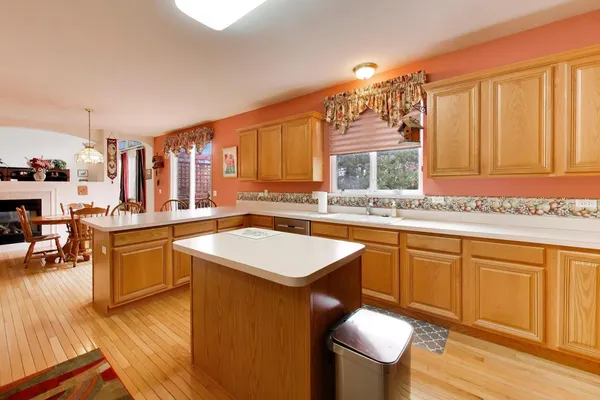 $539,900 | 5660 Trinity Court, Gurnee, IL 60031