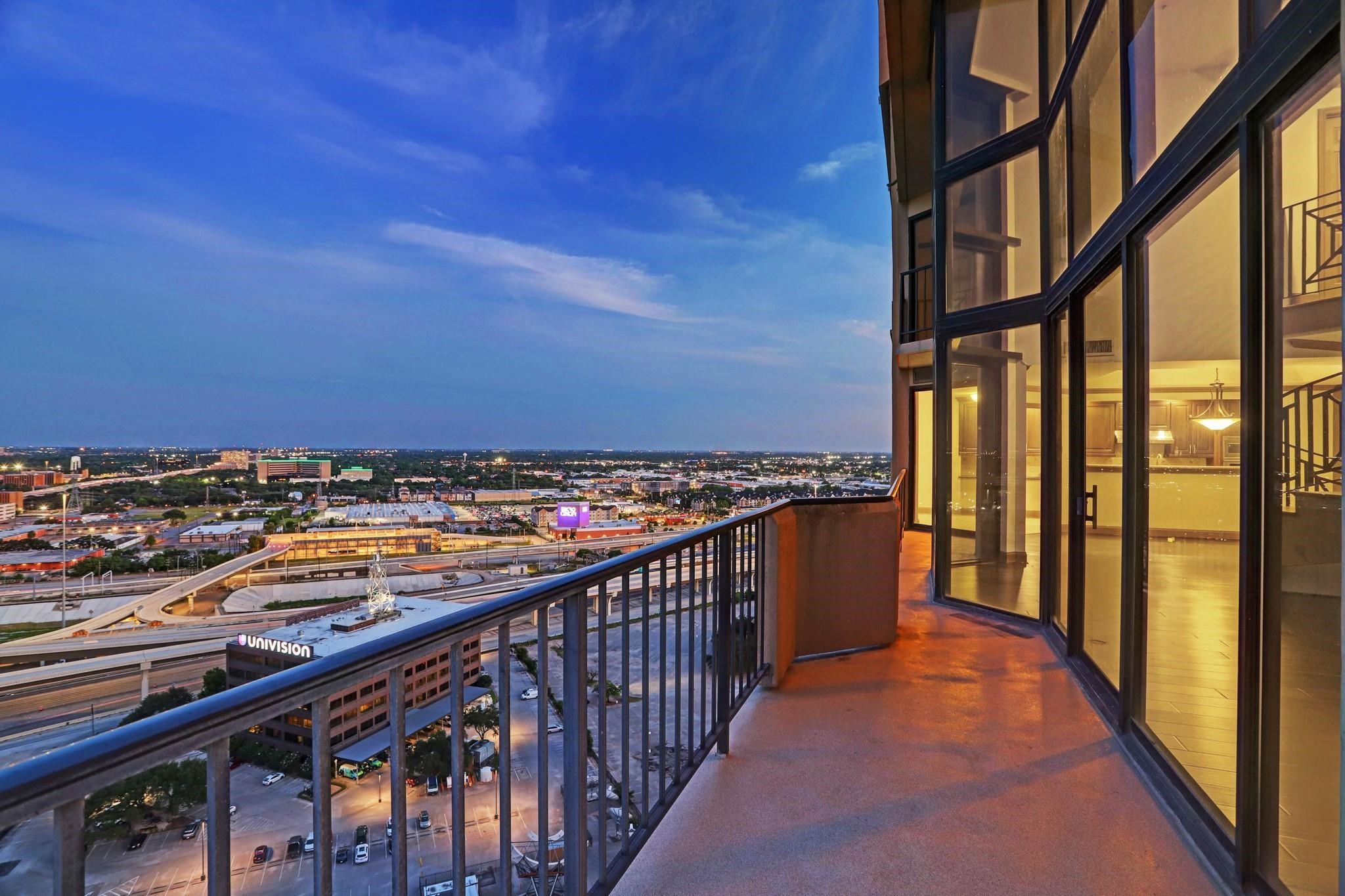 3350 McCue Road, Unit 2404 Houston, TX 77056 - Photo 23 of 49