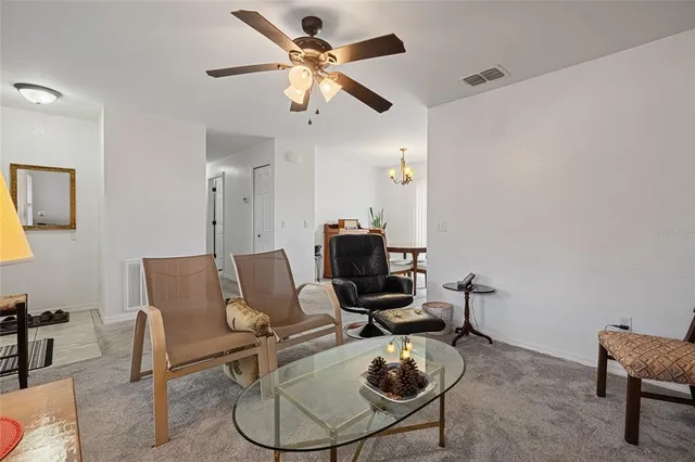 $255,000 | 238 Oak Ln Circle, Ocala, FL 34472