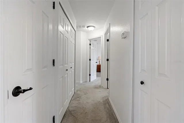 $255,000 | 238 Oak Ln Circle, Ocala, FL 34472