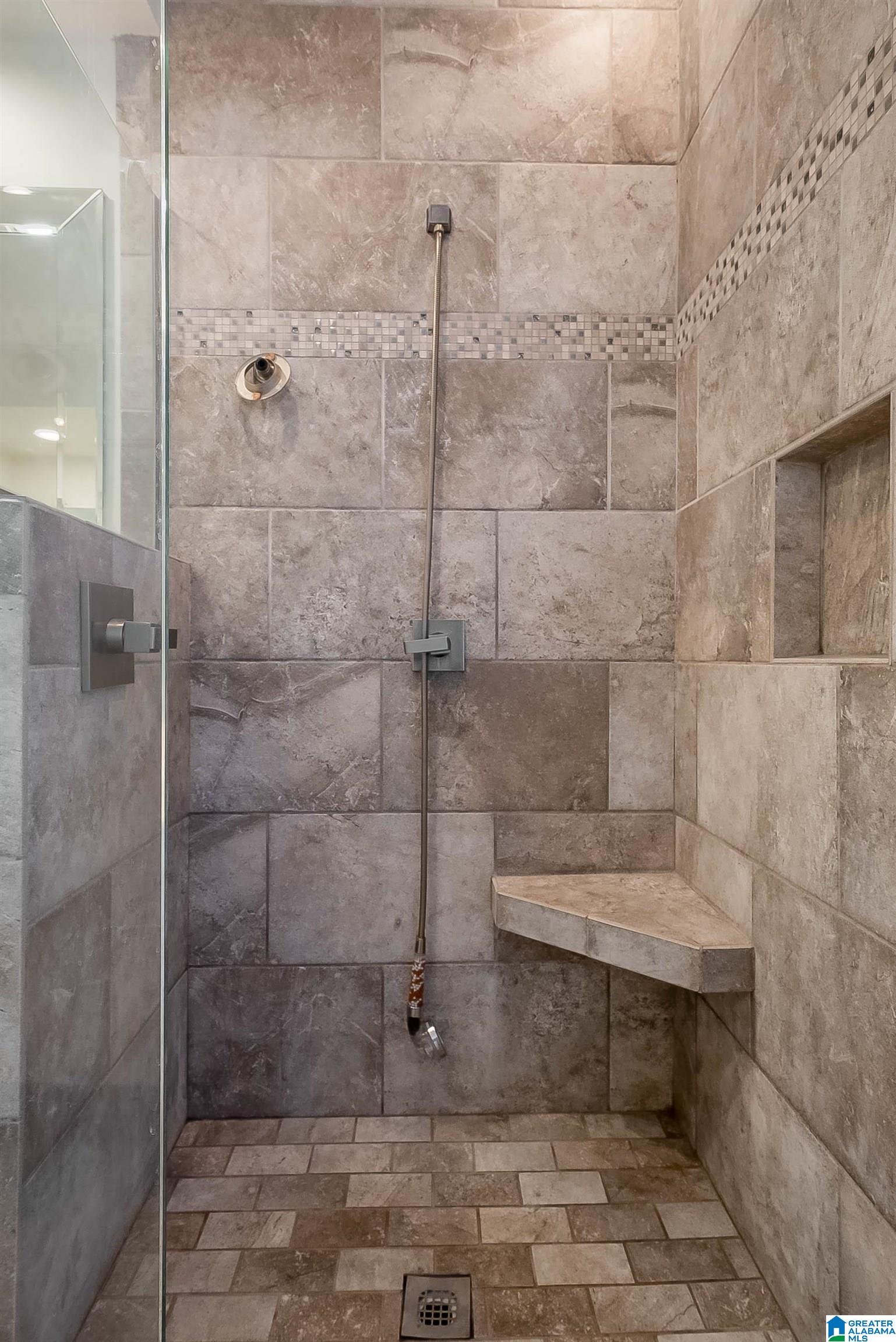 332 Turnberry Road Birmingham, AL 35244 - Photo 13 of 23