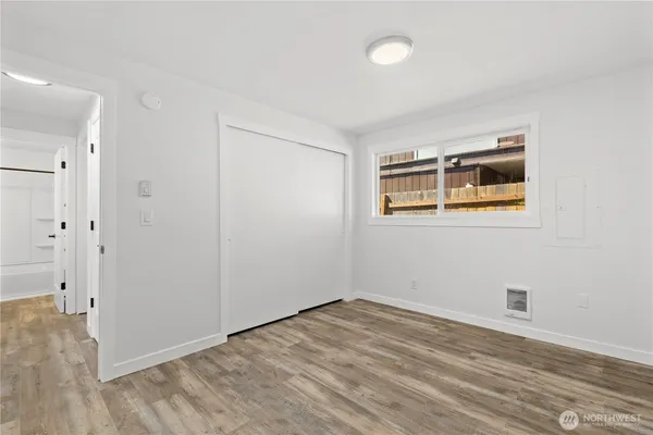 $1,189,990 | 813 Woodford Avenue North, Kent, WA 98031