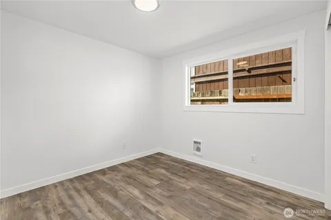 $1,189,990 | 813 Woodford Avenue North, Kent, WA 98031