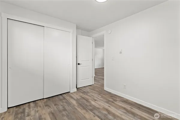 $1,189,990 | 813 Woodford Avenue North, Kent, WA 98031