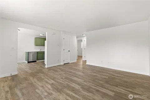 $1,189,990 | 813 Woodford Avenue North, Kent, WA 98031