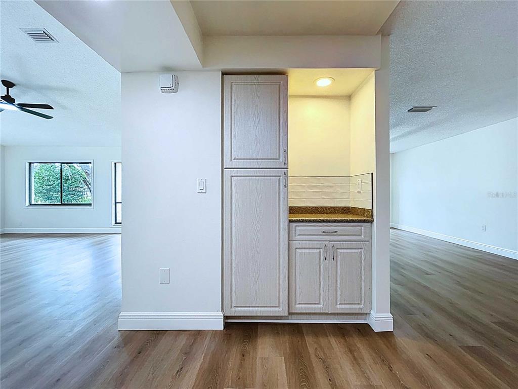 6602 Winding Brook Drive New Port Richey, FL 34655 - Photo 5 of 88