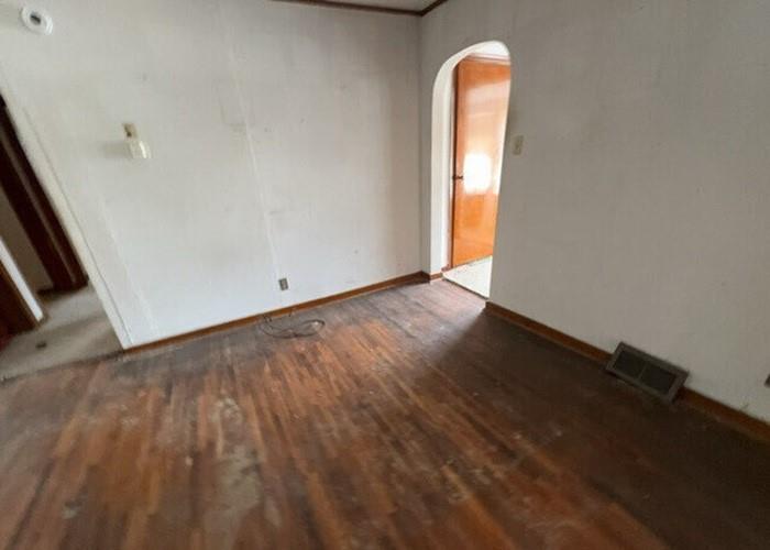 201 2nd Street Export, PA 15632 - Photo 3 of 8