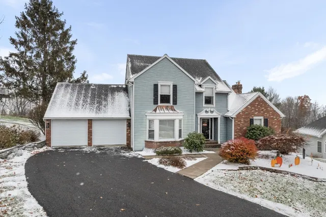 $465,000 | 21 King Point Circle, Owego, NY 13827