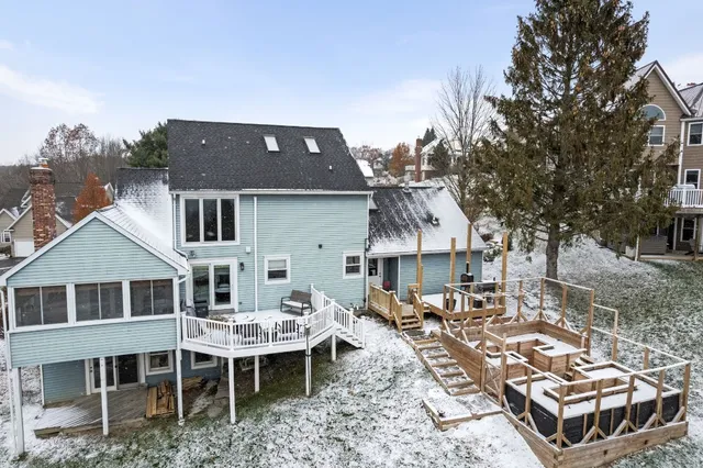 $465,000 | 21 King Point Circle, Owego, NY 13827