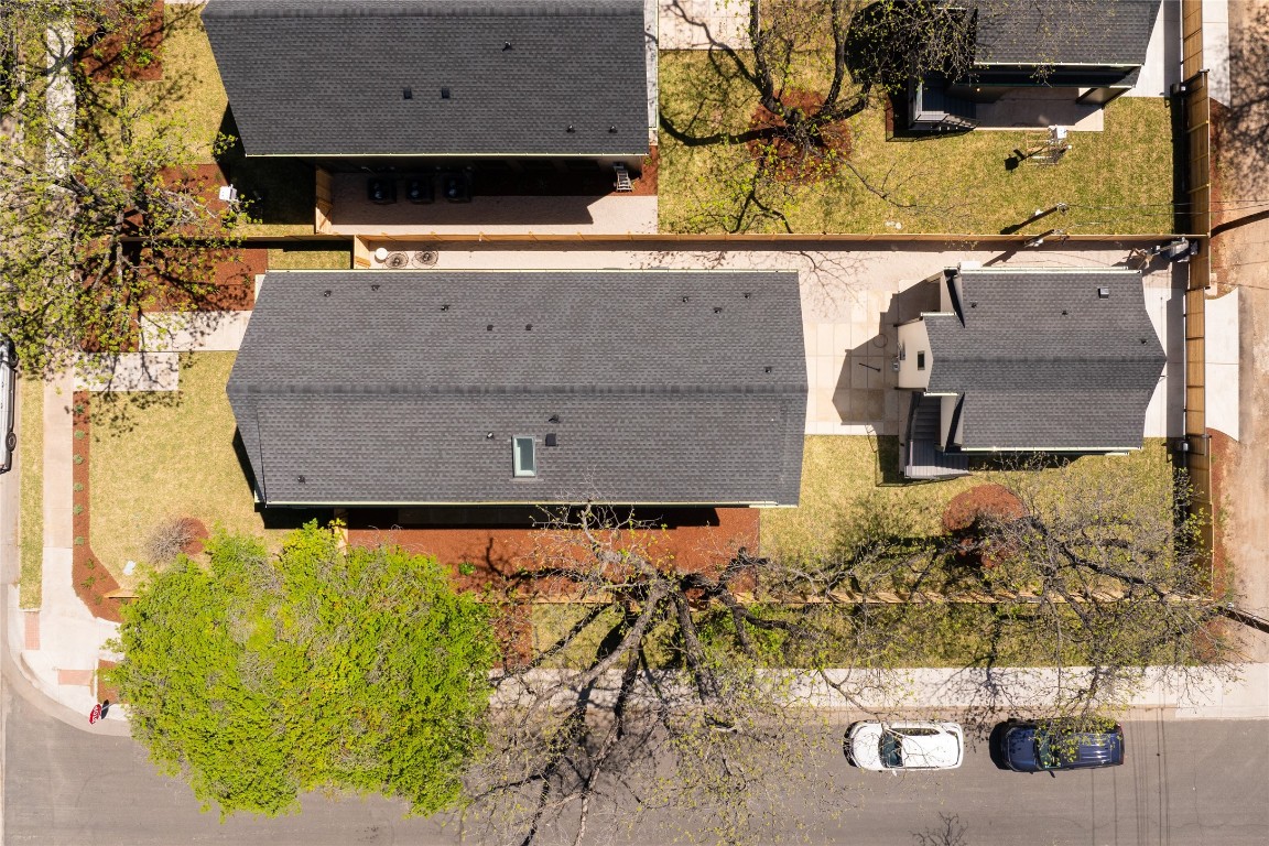 2401 Willow Street Austin, TX 78702 - Photo 37 of 38 an aerial view of a highlighted house