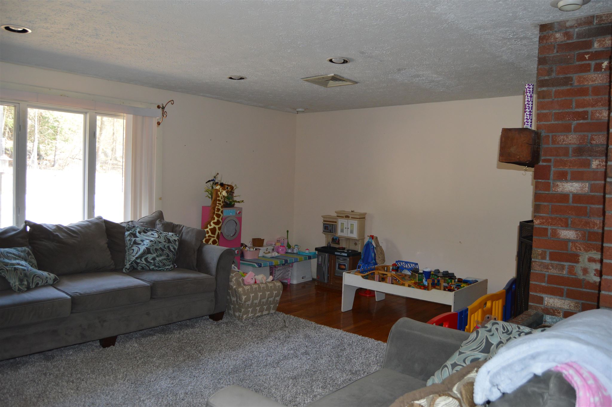 858 Keene Road Winchester, NH 03470 - Photo 9 of 26 Gallery Image 9