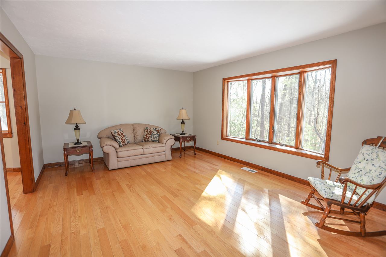 60 Clifford Farm Road Dunbarton, NH 03046 - Photo 13 of 31