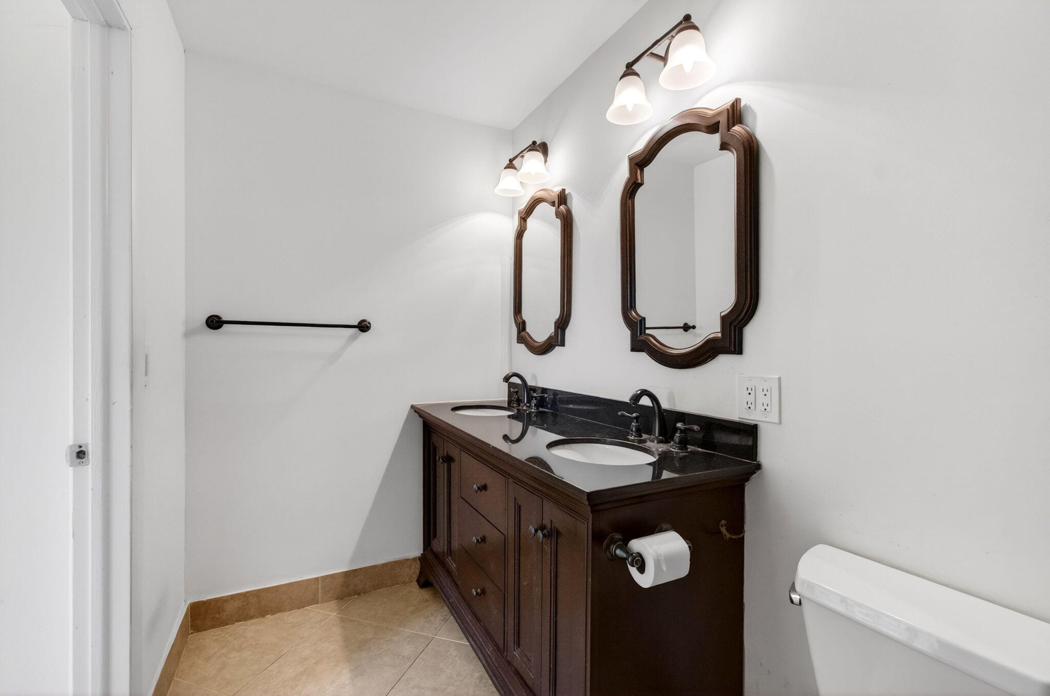 6038 Lasalle Road Delray Beach, FL 33484 - Photo 41 of 84 Primary Bathroom