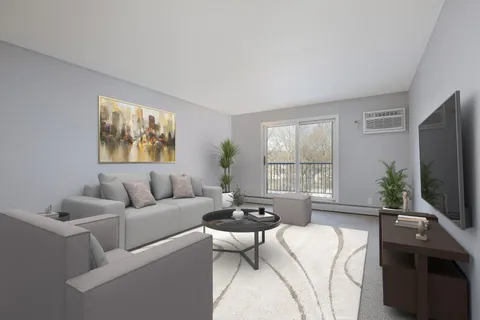 $189,900 | 35 Nathan Lane North, Unit 203, Plymouth, MN 55441