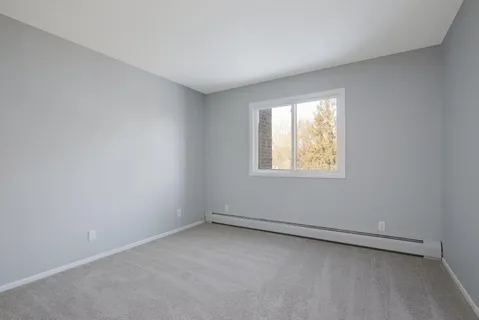 $189,900 | 35 Nathan Lane North, Unit 203, Plymouth, MN 55441