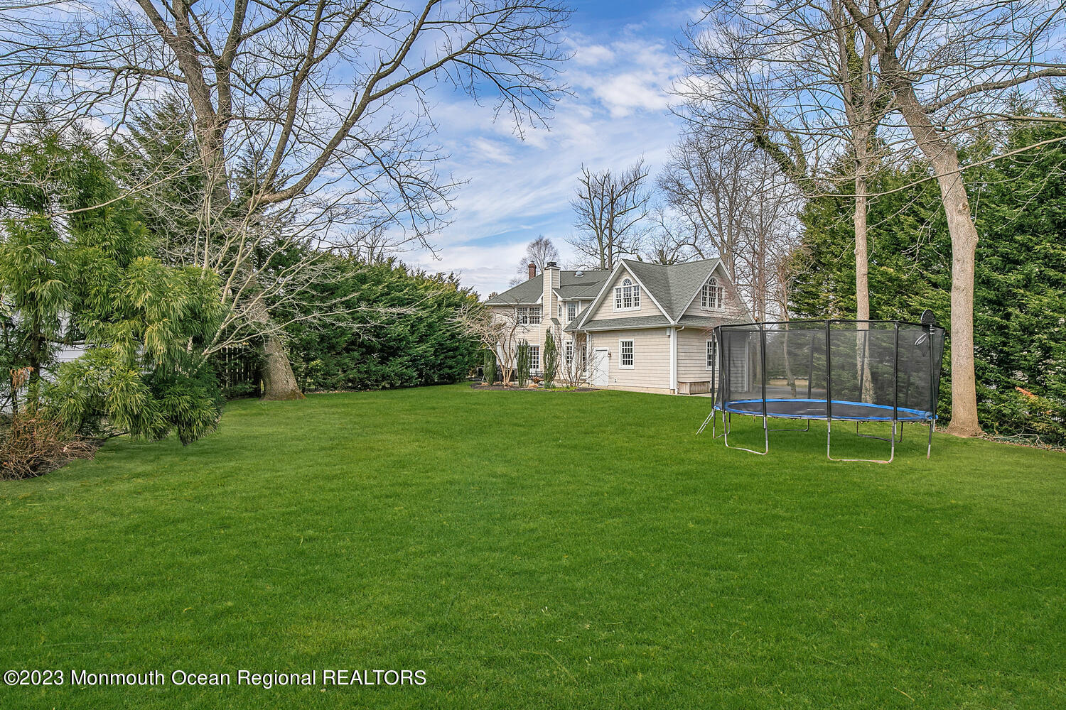 11 River Road Rumson, NJ 07760 - Photo 46 of 49 11 E River Rd Rumson NJ 07760-large-009-