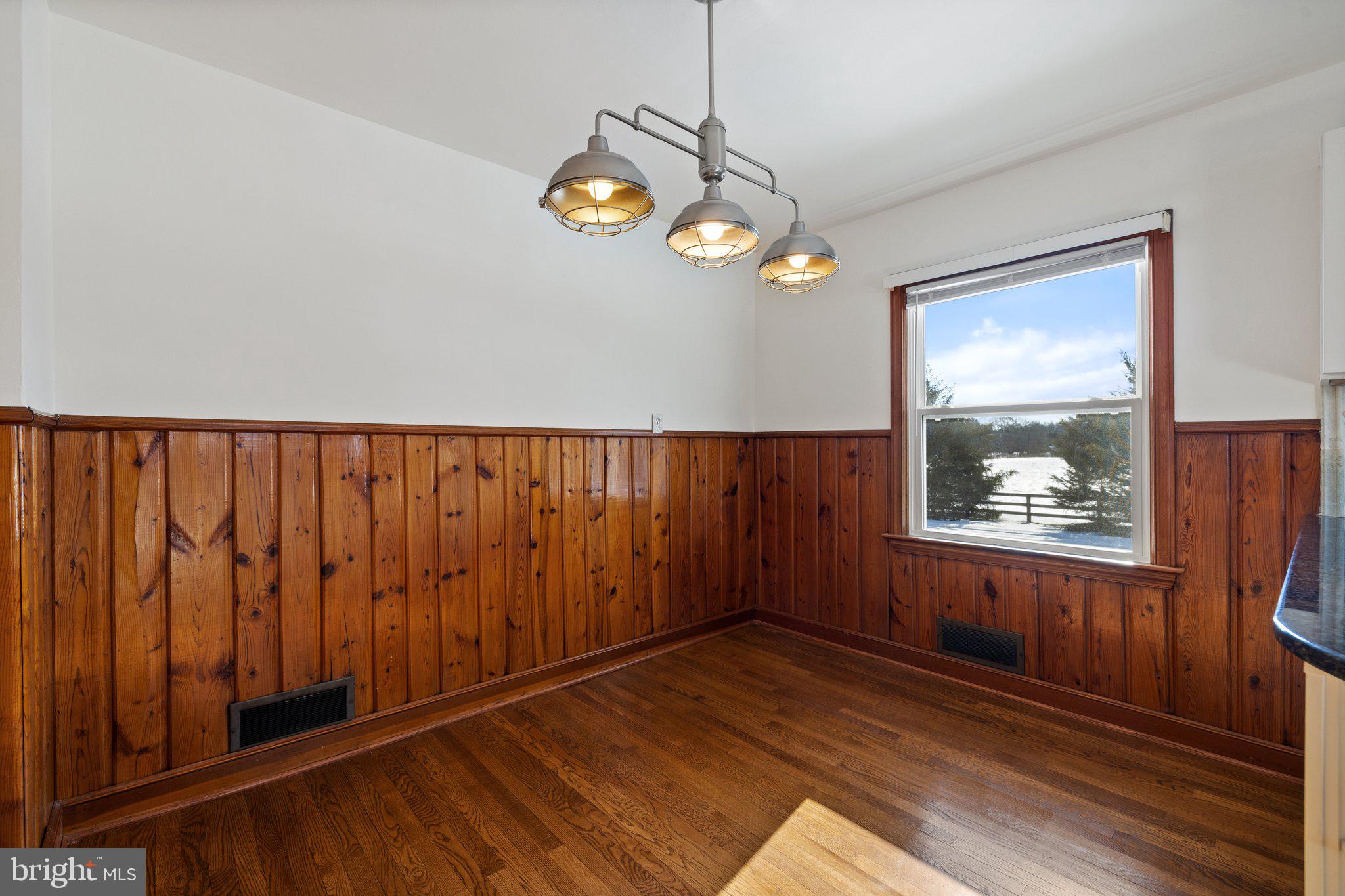 10722 Elk Run Road Catlett, VA 20119 - Photo 13 of 31 Dining area