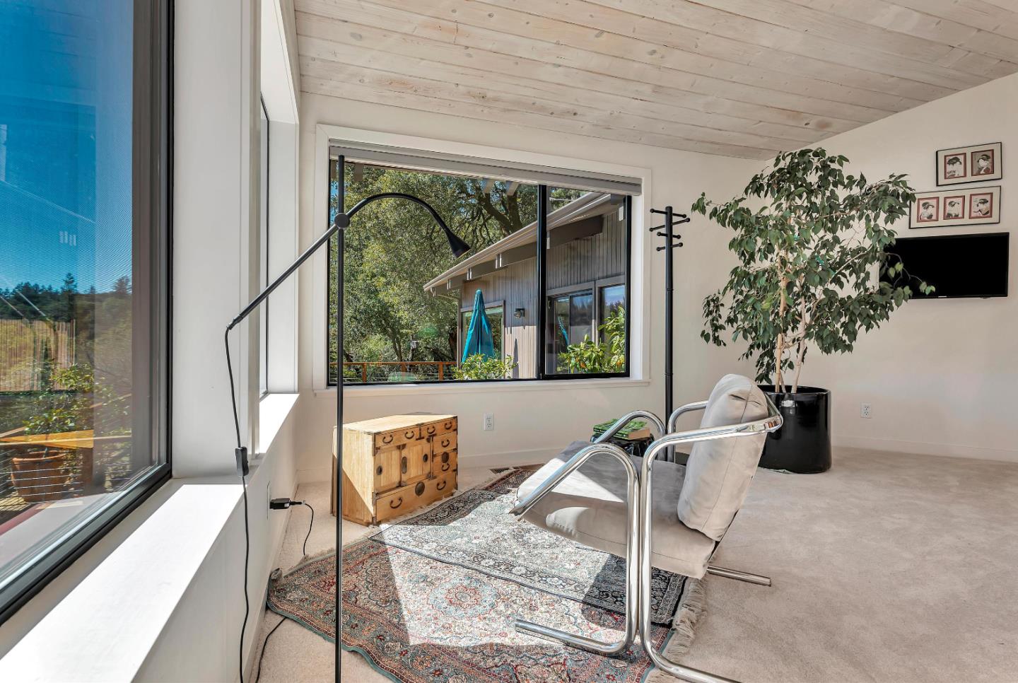 19170 Old Vineyard Road Los Gatos, CA 95033 - Photo 27 of 52 a living room with furniture and a potted plant