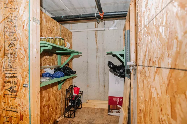 $210,000 | 8836 Amelia Court, Unit 1B, Justice, IL 60458