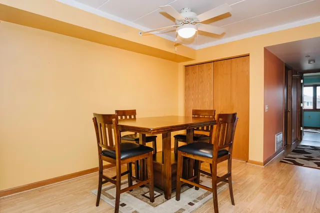 $210,000 | 8836 Amelia Court, Unit 1B, Justice, IL 60458