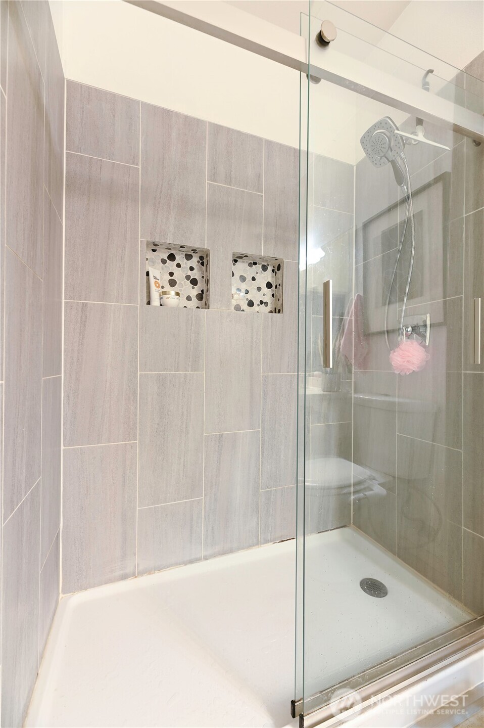 17761 134th Lane Southeast Renton, WA 98058 - Photo 22 of 38 a bathroom with a shower and a sink