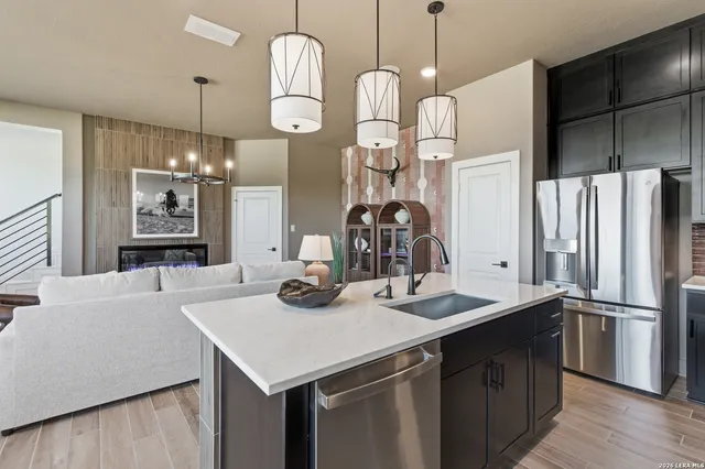 $472,575 | 20675 Huebner Road, Unit 533, San Antonio, TX 78258