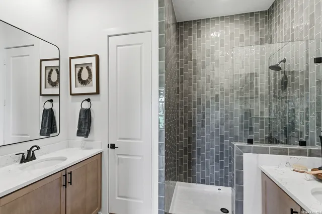 $472,575 | 20675 Huebner Road, Unit 533, San Antonio, TX 78258